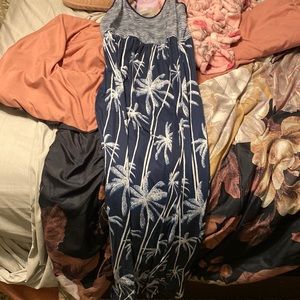 Long dress, blue and white palm trees